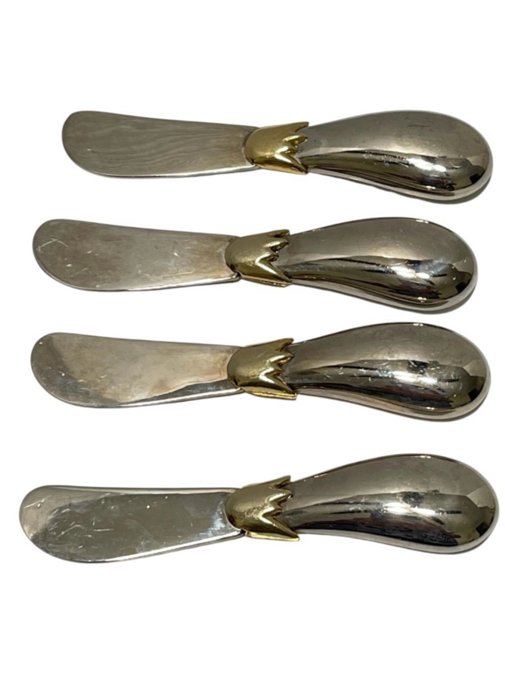 Set of 4 Joie de Vivre Eggplant Pattern Cheese Butter Spreader Silver Gold Tone